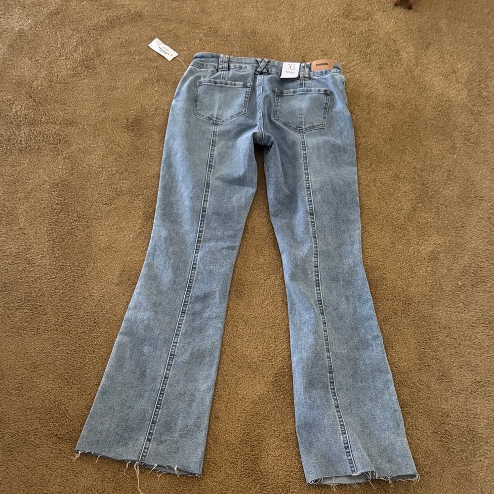 Youth RSQ Low Rise Flare Size 16 - Picture 2 of 7